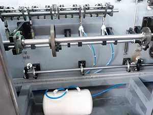 Rollstock Shaped Pouch Packaging Machine, 4-Nozzle Filling